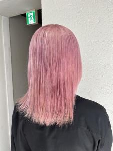ホワイトピンクアッシュロング10代20代30代所沢 - agir hair 所沢 【アジールヘア】 所沢プロペ通り店掲載