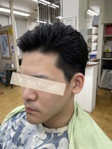 本巻アイロンパーマ - CUT CLUB 髪切虫掲載