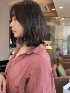 20代30代40代アッシュグレージュナチュラルボブ切りっぱな - Cobalt掲載