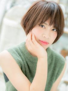 大人の愛され♪小顔フェミニンマッシュショート　カーキベージュ - mod's hair 越谷西口店【モッズヘア】掲載