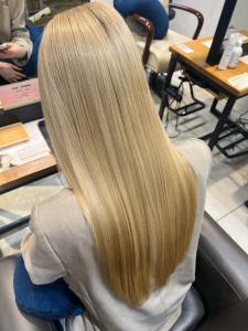 三軒茶屋_レディース_ブロンド_ハイトーン_ストレート_小顔 - HAIR & MAKE EARTH 三軒茶屋店掲載