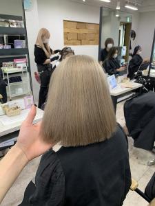 ロイヤルミルクティーベージュツヤ感ボブ所沢入間清瀬 - agir hair 所沢 【アジールヘア】 所沢プロペ通り店掲載