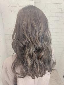 ミルクティーグレージュシルバー10代20代30代所沢 - agir hair 所沢 【アジールヘア】 所沢プロペ通り店掲載