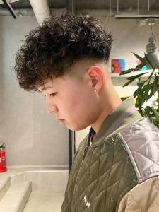 ツイストスパイラルパーマ　フェードカット　マッシュショート - Men's Salon bloc掲載