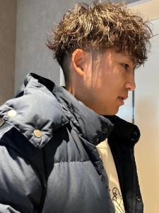 ツイストスパイラルパーマ　束感　ベージュカラー　ツーブロック - Men's Salon bloc掲載