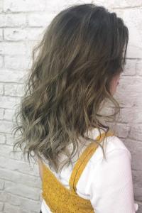 アッシュグレージュロングレイヤー所沢小手指入間 - agir hair 所沢 【アジールヘア】 所沢プロペ通り店掲載
