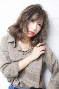 アッシュグレージュミディアムレイヤー10代20代30代所沢 - agir hair 所沢 【アジールヘア】 所沢プロペ通り店掲載