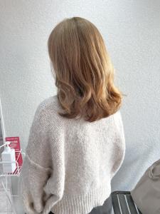 ミルクティーベージュロングレイヤー所沢飯能小手指 - agir hair 所沢 【アジールヘア】 所沢プロペ通り店掲載