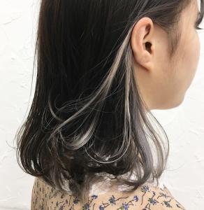 インナーカラーグレーホワイトカラーインナーカラーボブ - prize 表参道/原宿店【プライズ】掲載