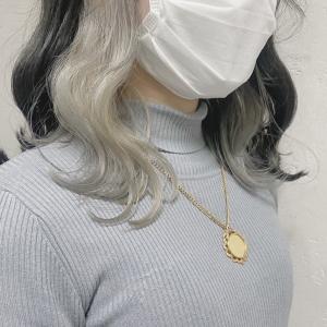 20代30代大人インナーカラーシルバー切りっぱなし【上野】 - agir hair 上野店掲載