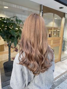 艶感ミルクティーグレージュ - e.m.a PREMIUM BEAUTY SALON掲載