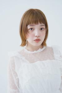 ベージュ×外はねボブ - soin de brace×coffretあべの店掲載