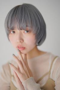 ショート×外はね×水色 - Van Council八尾店ミルボン認定髪質改善サロン掲載