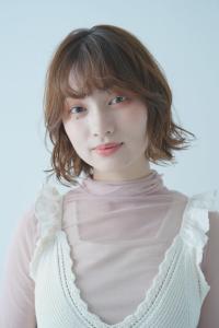 ボブ×グレージュ×波ウェーブ - Van Council八尾店ミルボン認定髪質改善サロン掲載