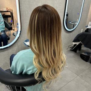 プルエクステグラデーション - Lanisis Hair掲載