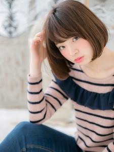 大人かわいいインナーカラー前下がりミニボブ　アースカラー - mod's hair【モッズヘア】越谷/越谷西口店掲載