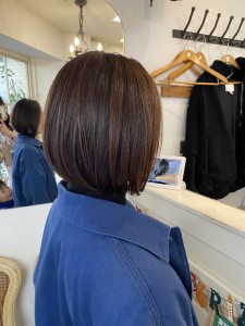 並行ライン丸みグラボブ小田急線カットが上手い美容室 - CHAINON掲載