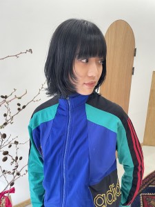顔まわりレイヤーにブルーグレージュ♪ - Swag掲載