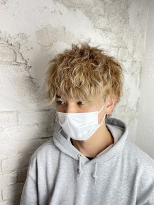 メンズハイトーンカラー - agir hair 池袋【アジールヘア】池袋駅東口店掲載