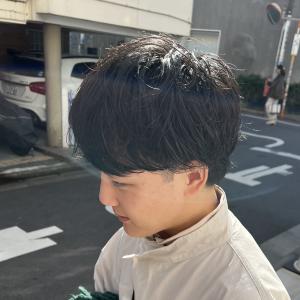黒髪ナチュラルマッシュパーマ - MANOHARU掲載