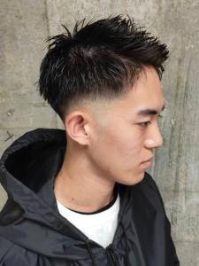 スキンフェード　ショートスタイル　爽やか　アップバング　黒髪 - MEN'S SALON alfRed 平針店掲載
