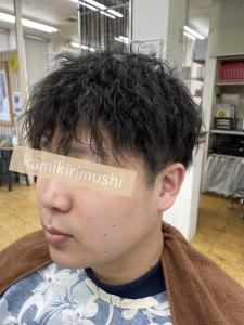 ツイストスパイラルパーマ - CUT CLUB 髪切虫掲載