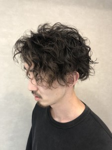 無造作スパイラル - Simple掲載