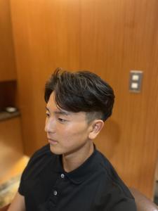 ナチュラルセンターパート×ワンカールパーマ - R de beaute掲載
