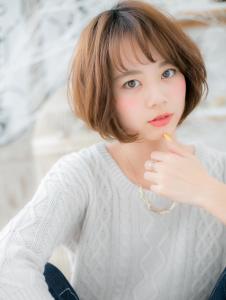 インナーカラーひし形シルエット小顔ミニボブステップボーンカッ - mod's hair【モッズヘア】越谷/越谷西口店掲載