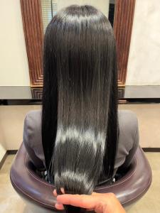 艶髪ストレートロングヘア★髪質改善/ 縮毛矯正(30代40代 - OHI 赤羽店掲載