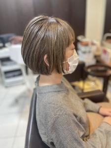 イルミナカラーで白髪ぼかし - Stilla smooth掲載