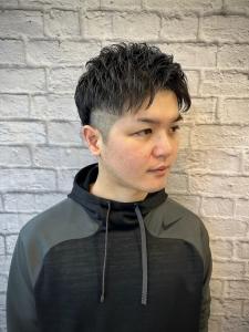コンパクトでシンプル大人ツーブロック【新宿/バーバー/理容室 - 銀座マツナガ 新宿パークタワー店掲載
