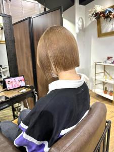 フルバング レッドブラウン 似合わせカット カルマパーマ - ARCANA 明治神宮前 表参道 原宿掲載