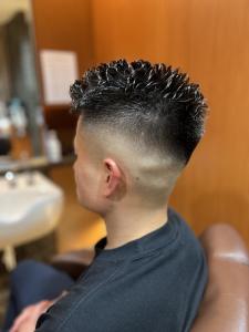 濡れパンショートスキンフェード〈理容室〉 - ヘアーモードキクチ 銀座店掲載