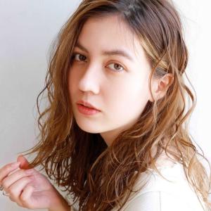 外国人風カール - Sette 学芸大学掲載