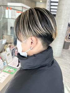 バレイヤージュ　ハンサムショート　メンズカット　刈り上げ - CELL掲載