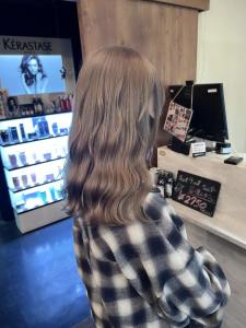 シルバーグレージュ - Bulansis Hair掲載