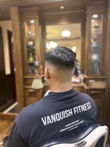フェードスキンフェードサイドパートバーバースタイル - HIRO GINZA HAIR SALON 上野店掲載