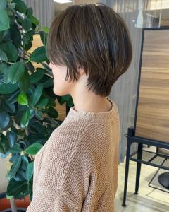マッシュショート×白髪ぼかしハイライト - balance. hair & eyelash 野田店掲載