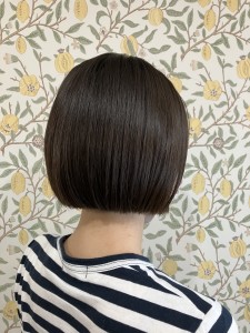 切りっぱなしボブ - ヘアサロン フォーカス掲載