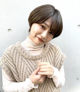 フレンチショートボブ/チャコールグレージュ - BeB HAIR＆MAKE【ビービーヘアアンドメイク】掲載