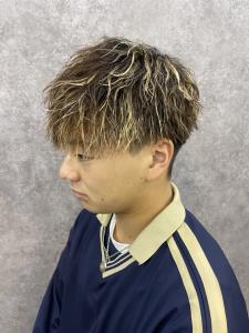 カット+特殊パーマ+ハイライト - Men's SALON RISE TOKYO 土浦店掲載