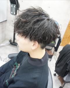 メンズ無造作パーマスタイル - hair teria ryu 大塚掲載