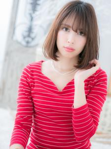 大人かわいい斜めバング前下がりロングボブ　グレージュアッシュ - mod's hair 越谷西口店【モッズヘア】掲載