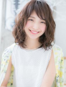 バレイヤージュ斜めバング小顔ラフニュアンミルクティアッシュ　 - mod's hair 越谷西口店【モッズヘア】掲載