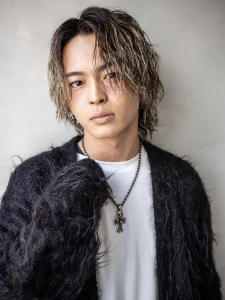 メンズサロン EIGHT MEN＆BAR ×ミディアム - メンズサロン EIGHT MEN＆BAR 上野店 【エイト】掲載