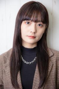 BERRYフルバングうる艶美髪シンプルストレートモカブラウン - hairs BERRY 長住店掲載