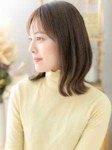 シースルーバングカーキベージュ小顔ミディ　ヘルシースタイル - COVER HAIR bliss 北浦和西口店【カバー ヘア ブリス】掲載