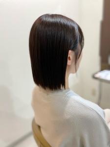 ラベンダーアッシュ切りっぱなしボブ☆前下がりボブショートボブ - Miss Grandee VILLAS掲載