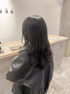 黒髪/グレーベージュ/レイヤーロング/前髪パーマ/仙台 - ブリーチ&トリートメント&ショート HETTU 仙台駅前店掲載